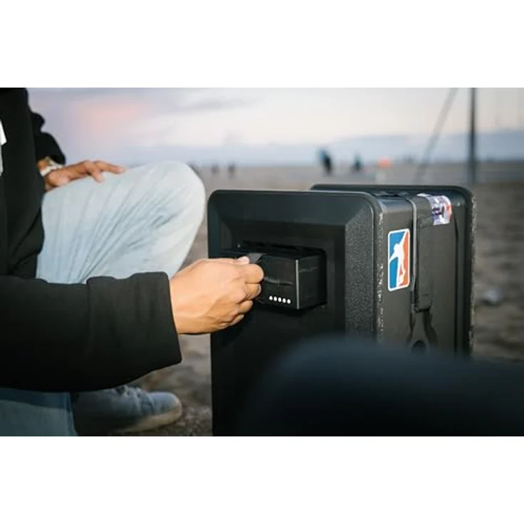 SOUNDBOKS Go Tragbarer Bluetooth-Lautsprecher USB-C-Aufladung Akku Kompakter Performance-Lautsprecher für unterwegs Spritzwasser- und stoßfest 40 Stunden Akkulaufzeit 121 dB (Schwarz) – Bild 4