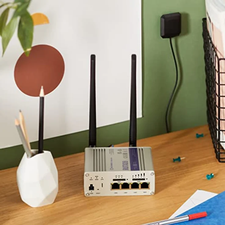 Teltonika Router - RUTX09 - Industrial LTE Modem Router Cat6, ONLY LAN, 300Mbps Down-42Mbps UP, 4x Gigabit LAN Port, USB, M2M – Bild 2
