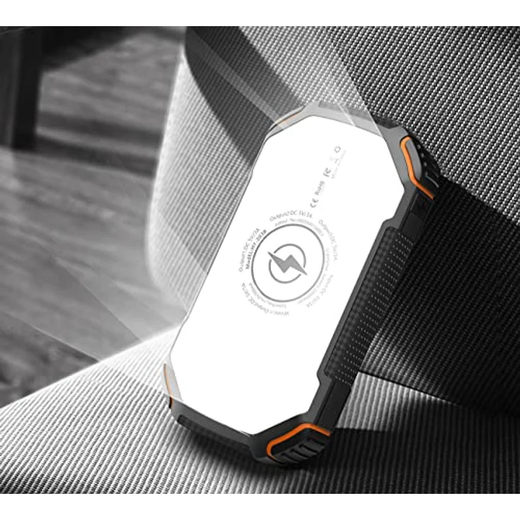 reVolt Solar Ladegeräte: Solar-Powerbank mit 20 Ah, Qi-kompatibel, USB-C, 15 W, SOS-Licht, IP54 (Powerbank Für Handy) – Bild 4