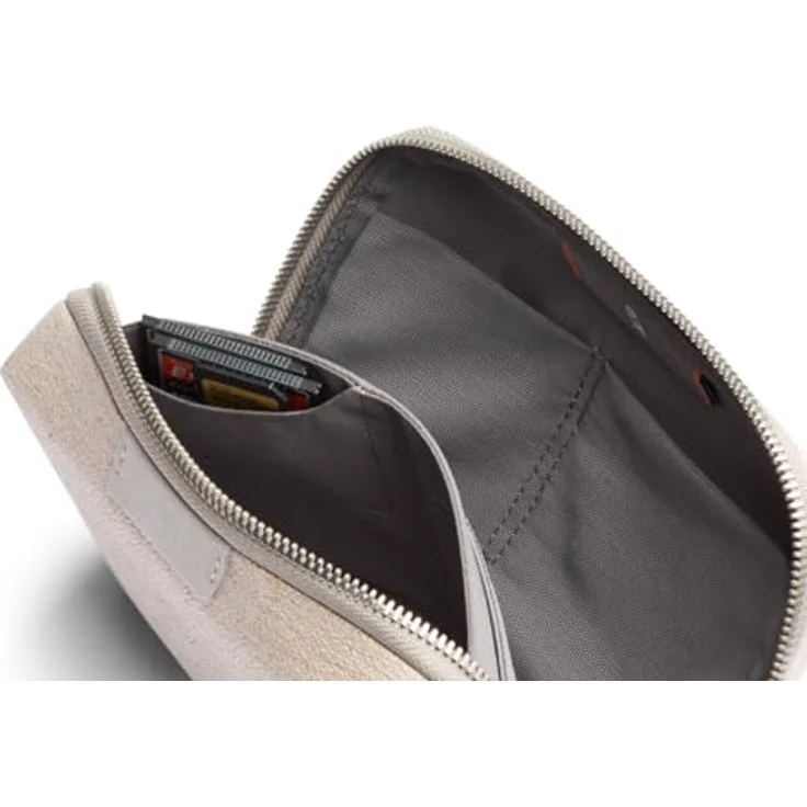 Bellroy Tech Kit Compact, Slim Pouch für Technik-Zubehör mit elastischen Schlaufen, Saltbush – Bild 7