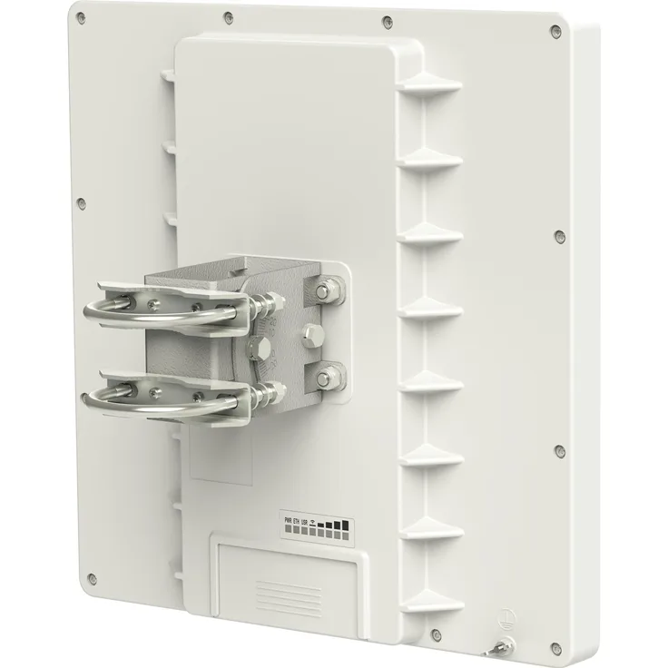 MikroTik QRT 5, Outdoor Access Point mit 5 Gbit/s Übertragungsrate, 24 dBi Antennengewinn und Power over Ethernet (PoE)