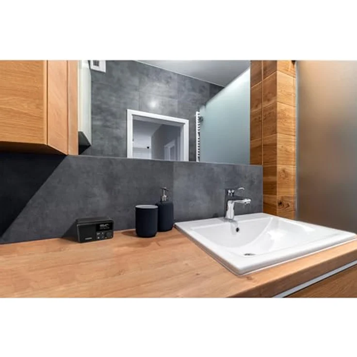 MEDION S66822 Tragbares Mini DAB+ Radio mit Bluetooth (Akku, dimmbares Farbdisplay, Teleskopantenne, Sleeptimer,Wecker, Snooze, AUX, USB-C) in schwarz – Bild 2