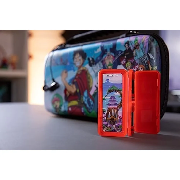 Konix One Piece Gaming - Zubehör Starter Kit Nintendo Switch, Switch Lite und Switch OLED - Tasche - Gehäuse -Schutzfolie - Kopfhörer, Schutzhülle mit doppeltem Reißverschluss und Bildschirmschutz, In-Ear-Kopfhörer mit Mikrofon und Reinigungstuch - Schwarz – Bild 4