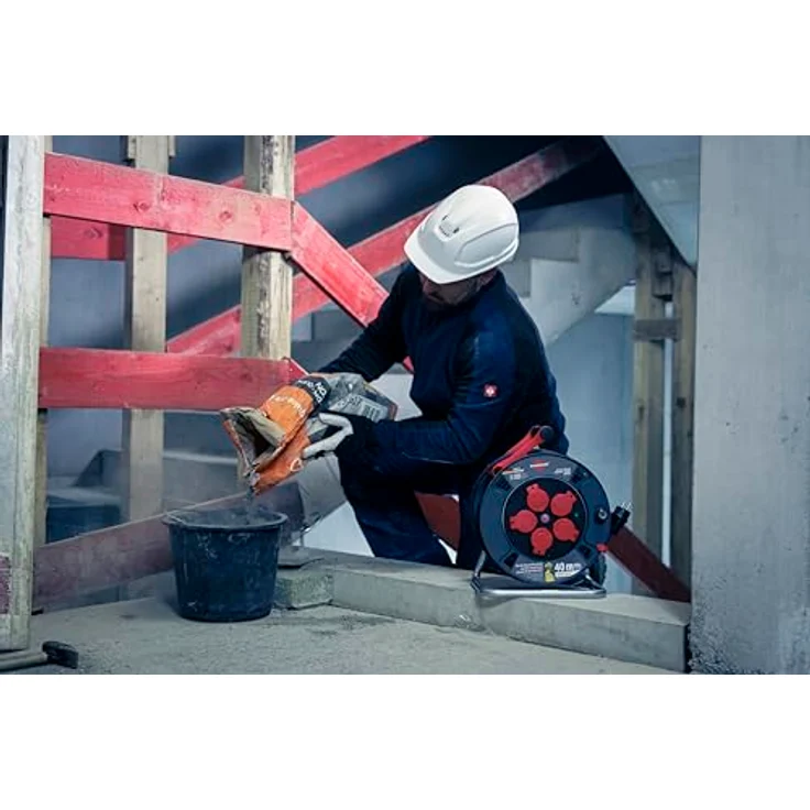 Brennenstuhl Professional Kabeltrommel 300 KU 4100, 40m Schwarz, Spezialkunststoff, für Baustelle und Außenbereich, Made in Germany – Bild 5