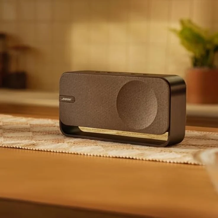 Bose SoundLink Home Lautsprecher, Premium, tragbarer Bluetooth-Regal-Lautsprecher, 9 Stunden Akkulaufzeit, warmes Holz – Bild 3