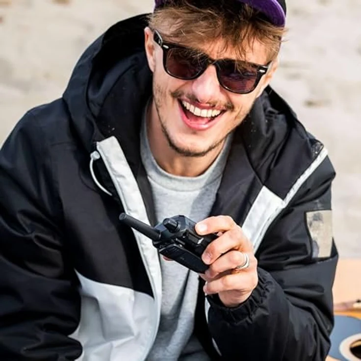 Midland XT70 Pro Walkie-talkies, Dualband Funkgeräte mit 12 km Reichweite, IPX4 wasserdicht, Gunmetal Grey – Bild 2