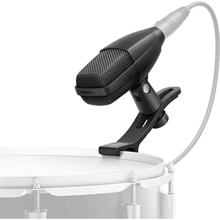 Sennheiser MD 421 Kompakt, Dynamisches Mikrofon mit nierenförmiger Richtcharakteristik und MZW Schlagzeugklemme, schwarz – Bild 2