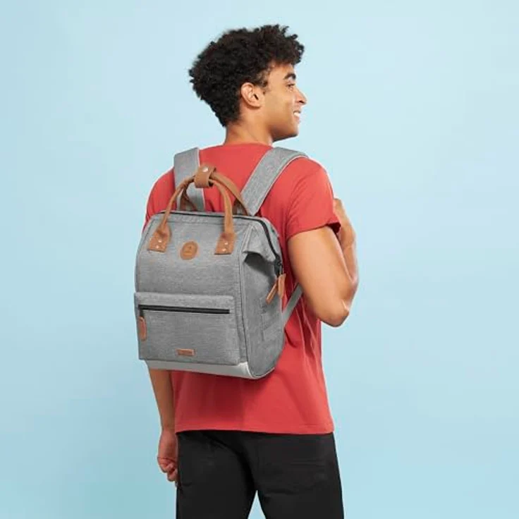 Cabaïa Adventurer Rucksack New York Medium 18L, wasserabweisend, Laptopfach für bis zu 13 Zoll, 2 Vordertaschen, vegan zertifiziert, grau – Bild 2