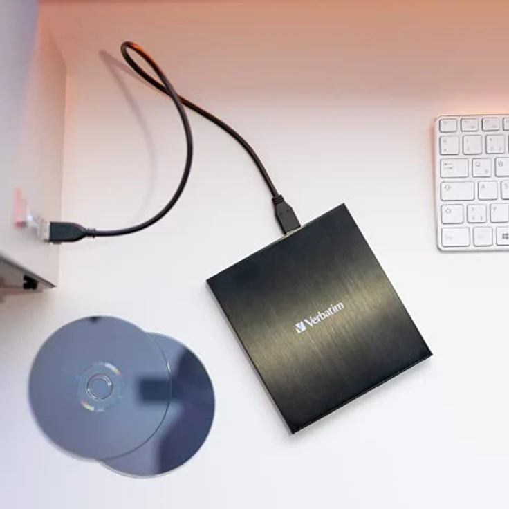 Verbatim External Slimline CD/DVD Writer, USB 3.2 Gen1 mit USB-C Anschluss inkl. USB-C auf USB-A-Kabel, kompaktes Design, Externer DVD-Brenner, Externes CD-Laufwerk, Schlankes Design – Bild 5
