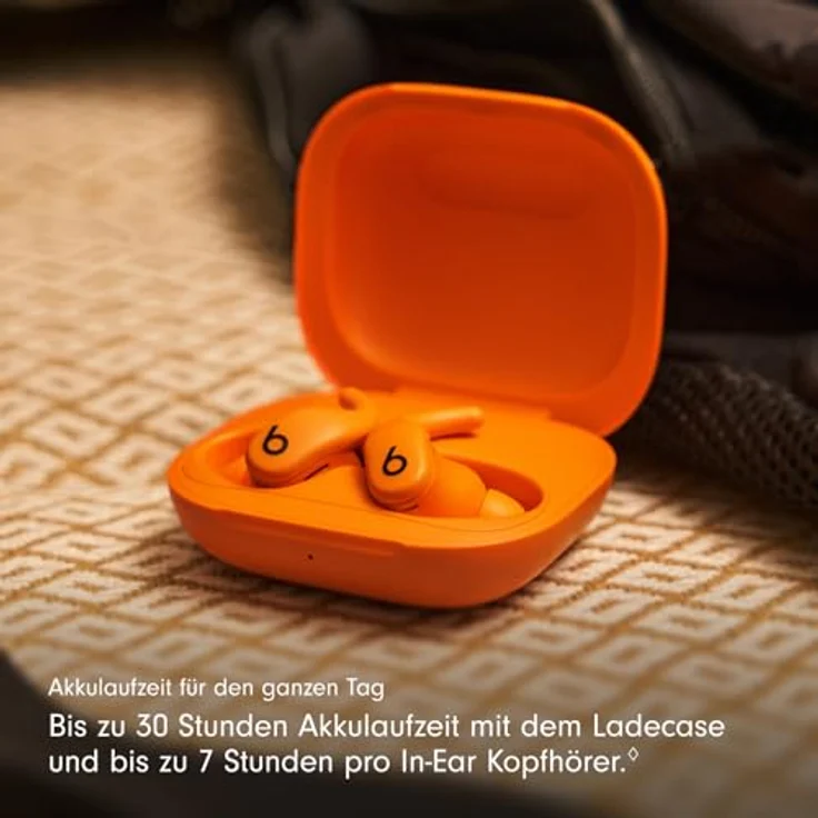 Beats Powerbeats Fit, Kabellose In-Ear-Kopfhörer mit ANC, 30 Stunden Akkulaufzeit, spritzwasserfest, orange – Bild 6