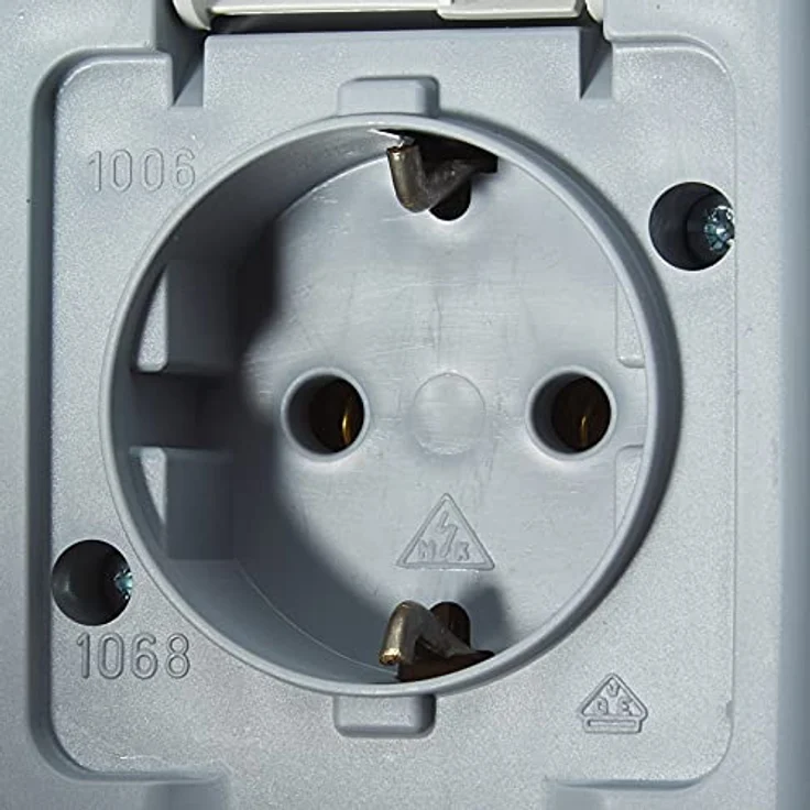 Kopp Standard Steckdose für Feuchtraum, IP 44, 250V (16A), Aufputz 1-fach Schutzkontakt-Steckdose mit Deckel, Steckklemmen, grau, 100648007 – Bild 4