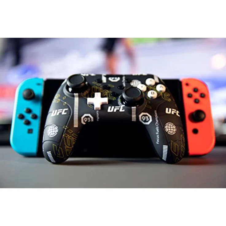 Konix UFC Nintendo Switch/PC Controller, ergonomischer Gamepad mit 3 m Kabel, Vibrationsfunktion und Screenshot-Taste – Bild 7
