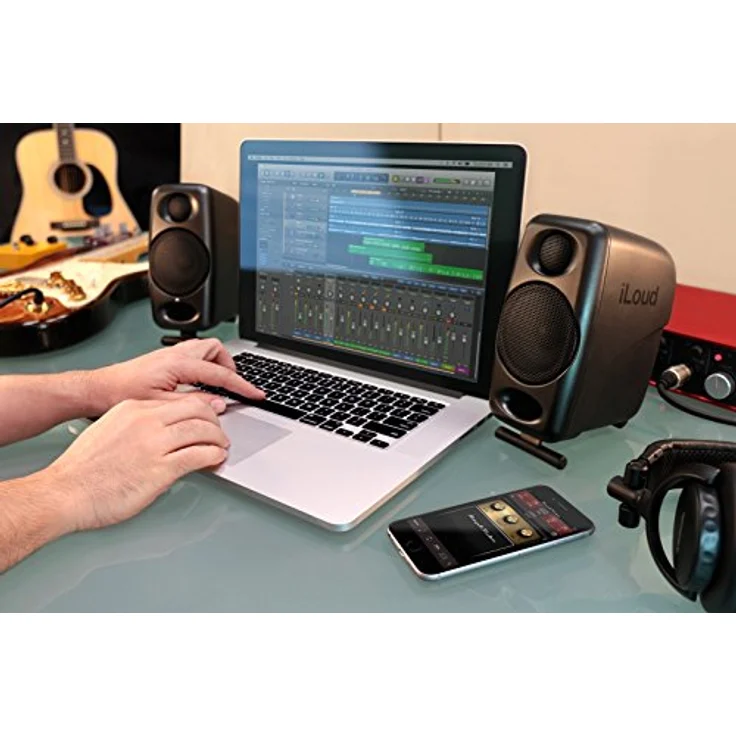 iLoud Micro Monitor Black Special Edition - kleinste Studio-Referenz-Monitorpaar weltweit, 4 Class-D-Endstufen, 50 Watt (RMS) bi-amped, Bassreflex, schwarz – Bild 6