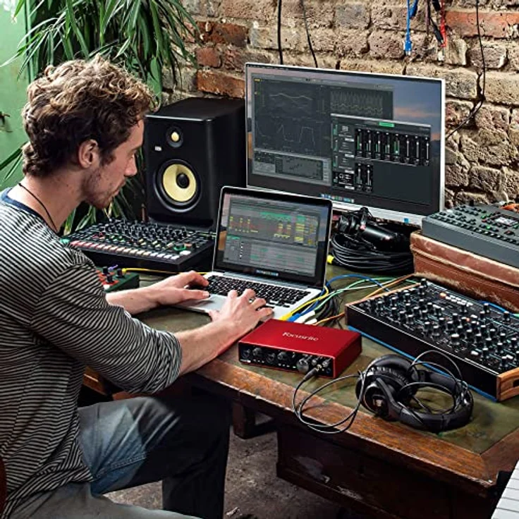 Focusrite Scarlett 8i6 3rd Gen Audio Interface – Bild 2