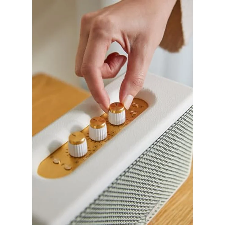 CREATE Retro Lautsprecher, tragbarer Bluetooth-Speaker in Cremeweiß, 40W, bis zu 5 Stunden Akkulaufzeit, USB-AUX-Anschluss, mit Trageschlaufe – Bild 4