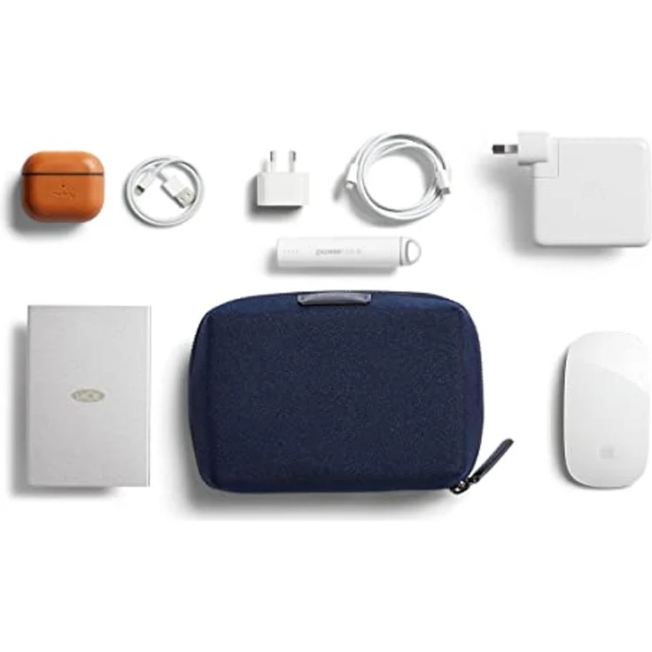 Bellroy Tech Kit Compact, schlanker Organizer für Technik-Zubehör, Navy – Bild 5