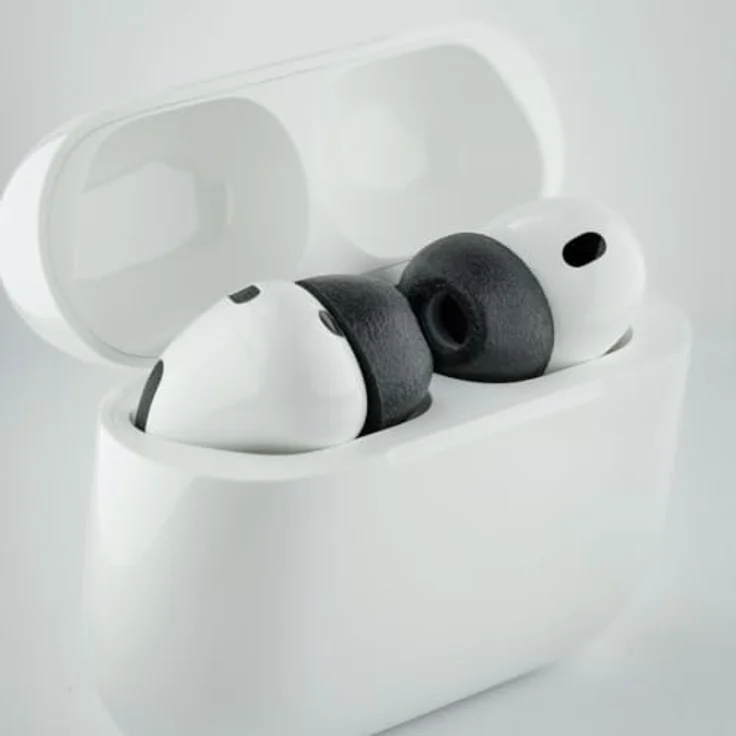 Comply TrueGrip MAX, Premium Memory Schaumstoff Ohrstöpsel für Apple AirPods Pro (3. Generation), SmartSkin™-Technologie, hervorragende Geräuschisolierung, schwarz, Sortiert S/M/L, 3 Paar – Bild 2