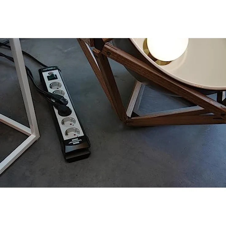 Brennenstuhl Premium-Line, Steckdosenleiste 6-fach (Steckerleiste mit Schalter und 3m Kabel - 45° Anordnung der Steckdosen, Made in Germany) schwarz-grau – Bild 6