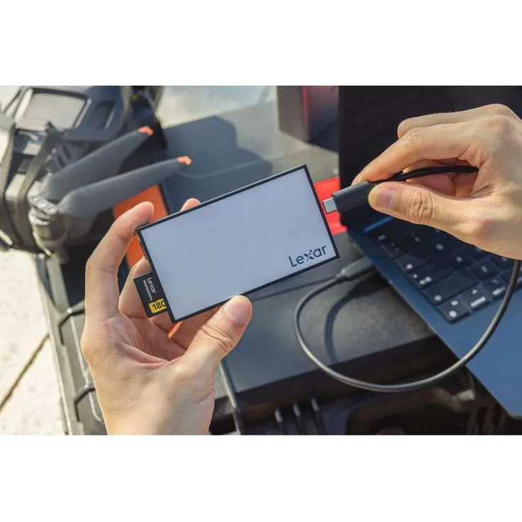 Lexar PRO Workflow SD/microSD Reader, Speicherkartenlesegerät mit USB 3.2, Übertragungsgeschwindigkeit bis 312 MB/s, Silber