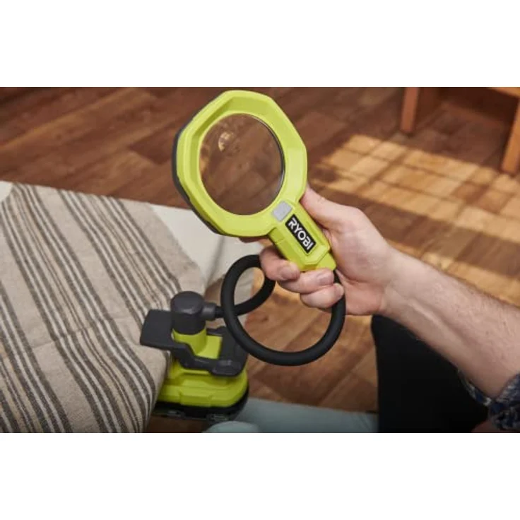 RYOBI 18 V ONE+ Akku-LED-Lupenleuchte RML18-0 (zwei Leuchtstufen mit 200 und 400 Lumen, 90 mm Linsendurchmesser, Vergrößerungsfunktion um das bis zu 2,25-fache, ohne Akku und Ladegerät) – Bild 2