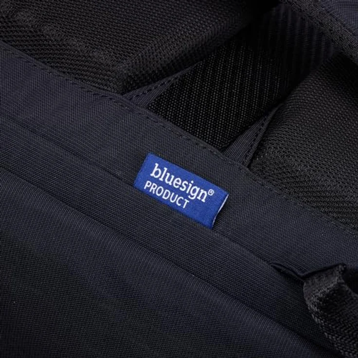 Thule Paramount Laptop-Rucksack 27L, schwarz, für Laptops bis 17 Zoll, wasserabweisend mit Rolltop-Verschluss und organisierten Fächern – Bild 16