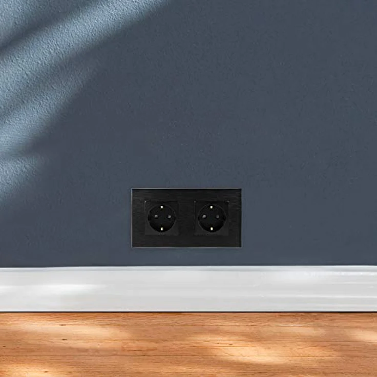 Navaris Alu Schuko Steckdose zweifach - Design Einbau Wandsteckdose Steckdosenleiste (Kabellänge 15,50 m) - Aluminiumrahmen, 16A, 4000W pro Steckdose – Bild 2