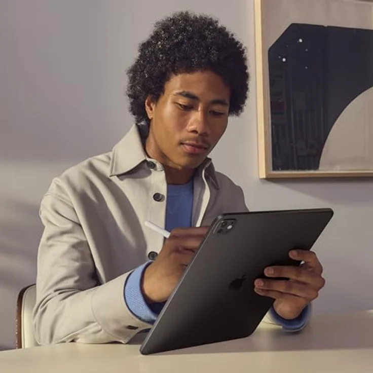 Apple iPad Pro 11", 2 TB, 16 GB, iPadOS 17, Schwarz – Bild 4