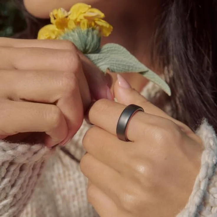 OURA Ring 5, Smart Ring für Gesundheitstracking, Größe 8, Stealth Black – Bild 6