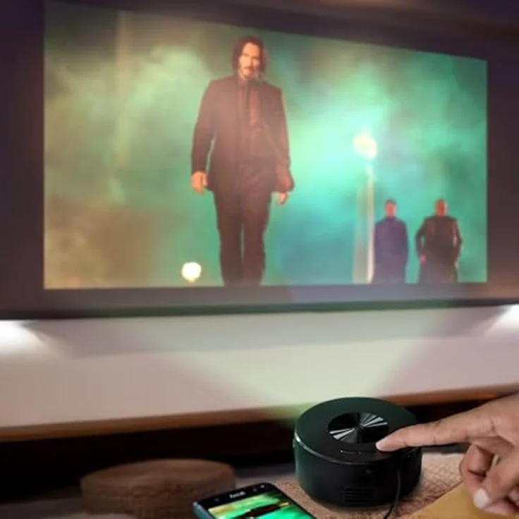 Mikamax Picco, kompakter Beamer mit 10 lm, Schwarz, integrierter Lautsprecher, USB-Stream Versorgung – Bild 3