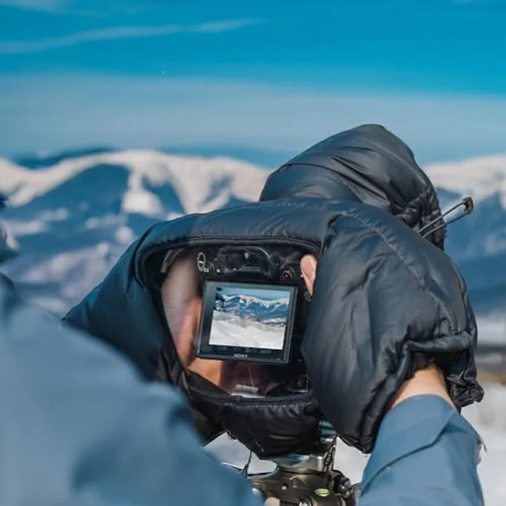 Pgytech Camera Cold Proof Warm Cover, verstellbare Kameratasche für Objektive bis 150 mm, schwarz, wasserabweisend, gefüllt mit 35 g Daune – Bild 2