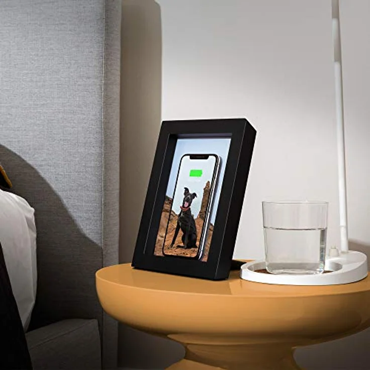 Twelve South PowerPic | Bilderrahmen Stand mit integriertem Wireless 10W Qi Ladegerät (Schwarz) – Bild 4