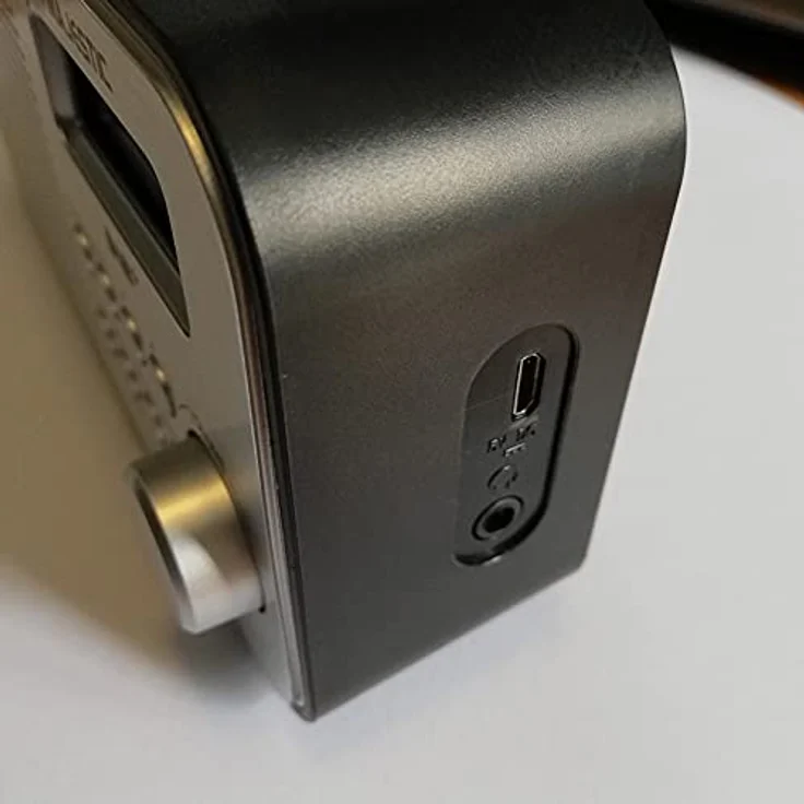 Majestic RT 194 DAB, Tragbares DAB/DAB+/FM Radio mit LCD-Display, wiederaufladbarem Akku, Kopfhörerausgang, zwei Alarmen und drei Klingeltönen, schwarz – Bild 4