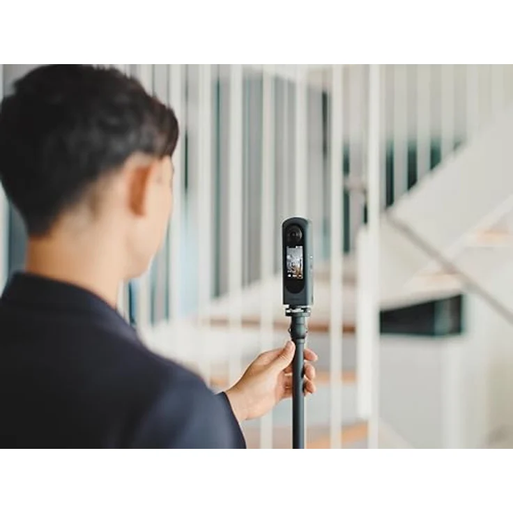 Ricoh Theta X 2023, 360° Camcorder mit 5.7K Videoauflösung, 48 MP, 2,25 Zoll Touchscreen und 46 GB Speicher, Schwarz – Bild 5