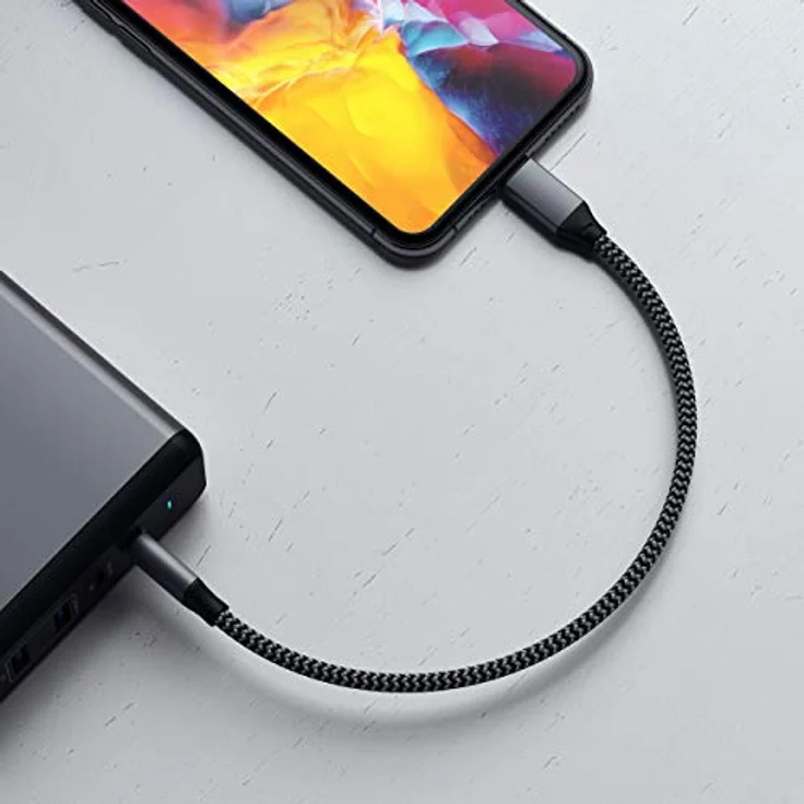 Satechi USB-C zu Lightning Kabel, 25 cm, strapazierfähig mit Nylonummantelung, Schwarz/Grau – Bild 7