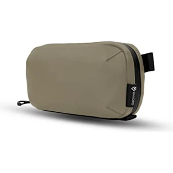Wandrd Tech Pouch Small Yuma Tan, witterungsbeständige Kamera Schultertasche mit 1 l Volumen, Braun – Bild 2