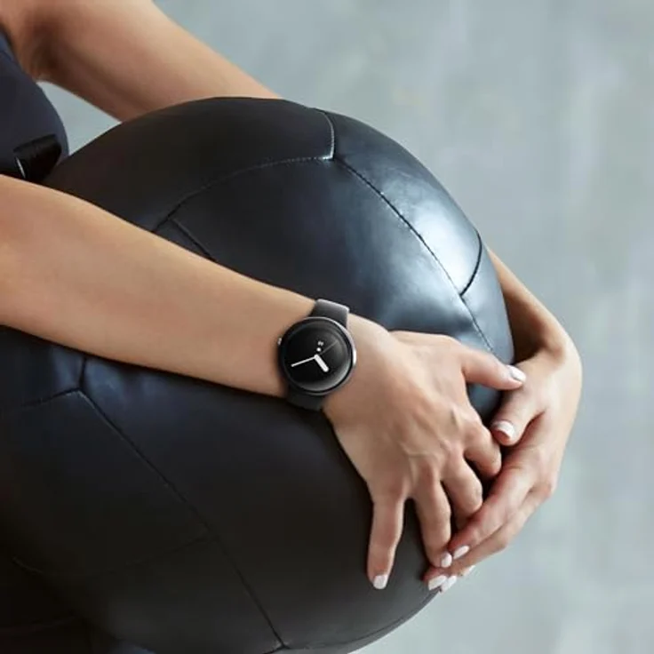 kwmobile 2X Silikon Hülle für Google Pixel Watch 2 / Pixel Watch 1, Fullbody Schutzhülle aus Silikon, Schwarz Silber, Rundumschutz für alle Funktionen – Bild 2