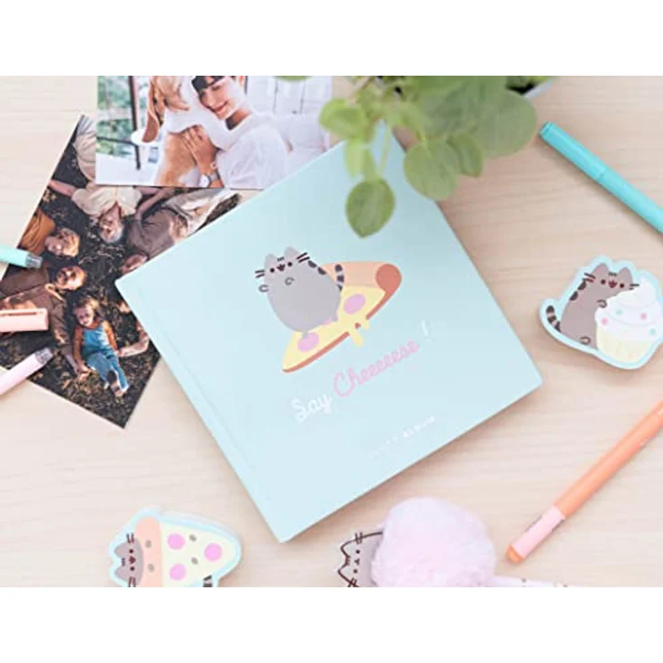 Pusheen Fotoalbum mit Hardcover-Einband, für 22 Fotos 16x16 cm, selbstklebende Seiten, offiziell lizenziert – Bild 4