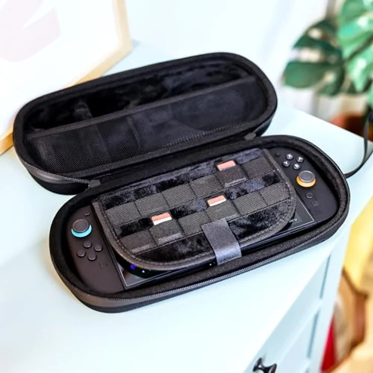 STEALTH Premium Travel Kit für Nintendo Switch 2, inkl. Hartschalen-Tasche, 9H-Glas-Schutzfolie und USB-C Kabel – Bild 3