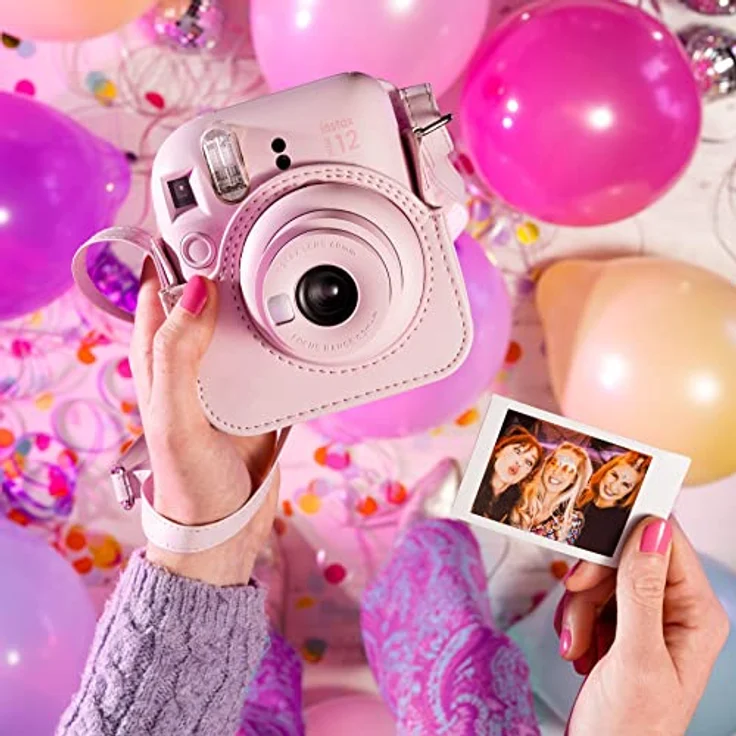 INSTAX Mini 12, Kameratasche mit Trageriemen in Lilac-Purple, geeignet zum Schutz der INSTAX mini 12 – Bild 3