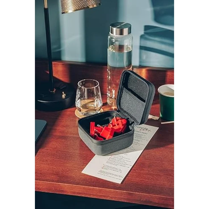 TwelveSouth PlugBug Travel 50W, USB-C-Ladegerät mit Find My, kompaktes Design, weiß-rot – Bild 2