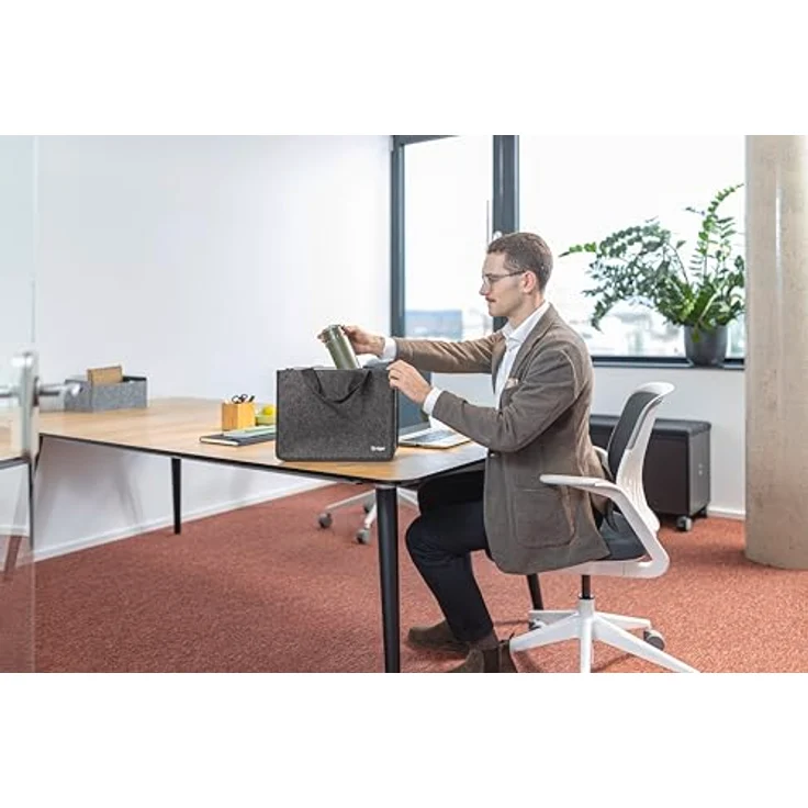 Sigel BA432, Notebooktasche für Laptops bis 15,4 Zoll, grau, aus 100% recyceltem PET mit individuellem Beschriftungsfeld – Bild 2