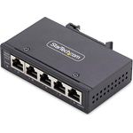 StarTech Unmanaged Switch 5-Port TAA, Netzwerk Switch mit 10/100/1000 Mbps, lüfterlos, schwarz