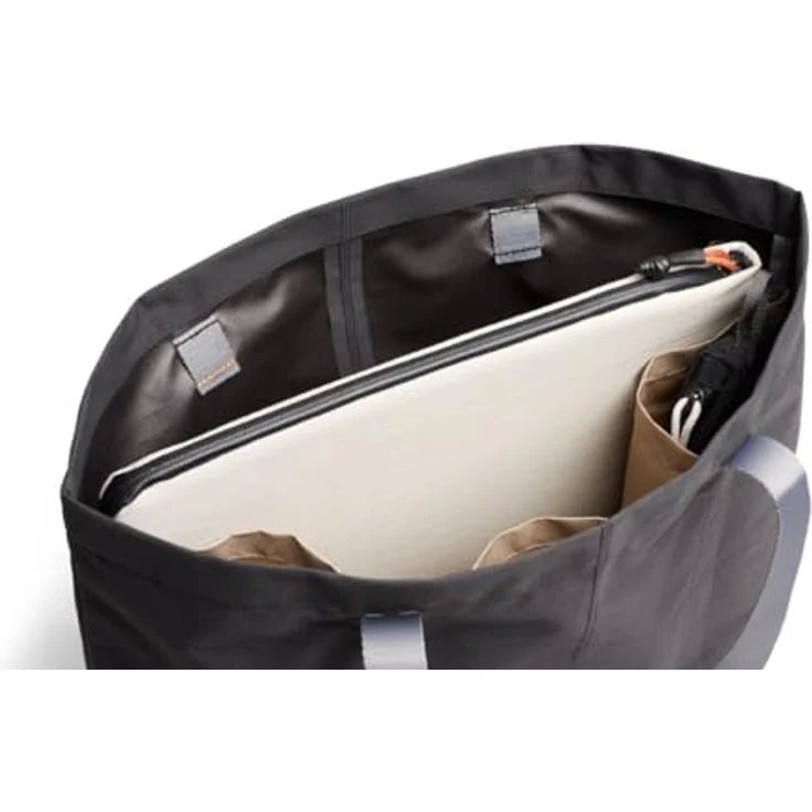 Bellroy Lite Laptop Sleeve 16", Notebooktasche aus recyceltem, wasserabweisendem Material, Weiss – Bild 6