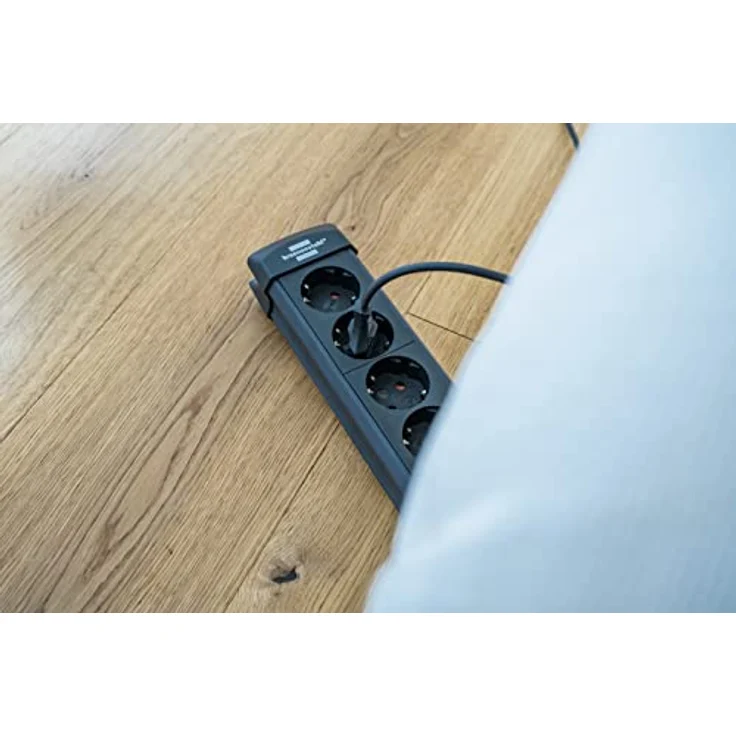 Brennenstuhl Premium-Line, Steckdosenleiste 4-fach (Steckerleiste mit Schalter und 1,8m Kabel -45° Winkel der Schutzkontakt-Steckdosen, Made in Germany) schwarz – Bild 5