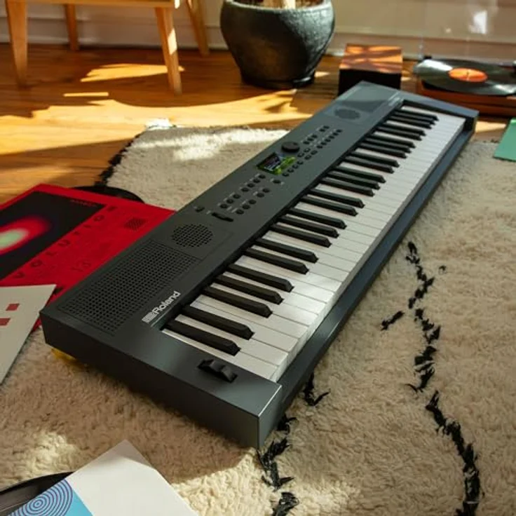 Roland GO:KEYS 5, Music Creation Keyboard mit 61 anschlagsdynamischen Tasten, Zen-Core Soundengine, Bluetooth 5.0 und inkl. Keyboardständer, Graphit – Bild 8