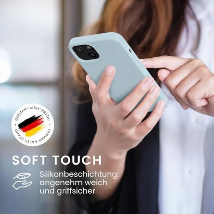 kwmobile Handyhülle für iPhone 13, Silikon Case in Pastellblau, flexibel, rutschfest, kabelloses Laden – Bild 4