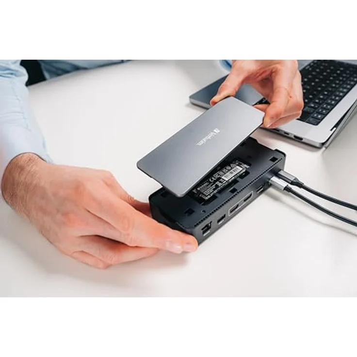 Verbatim USB-C Pro Docking Station, 15-in-1 Hub mit integrierter Vi3000 SSD, HDMI 4K/8K, USB-A/C, PD 80W, AUX, Card Reader, 256GB, für Mac/Windows, silber – Bild 4