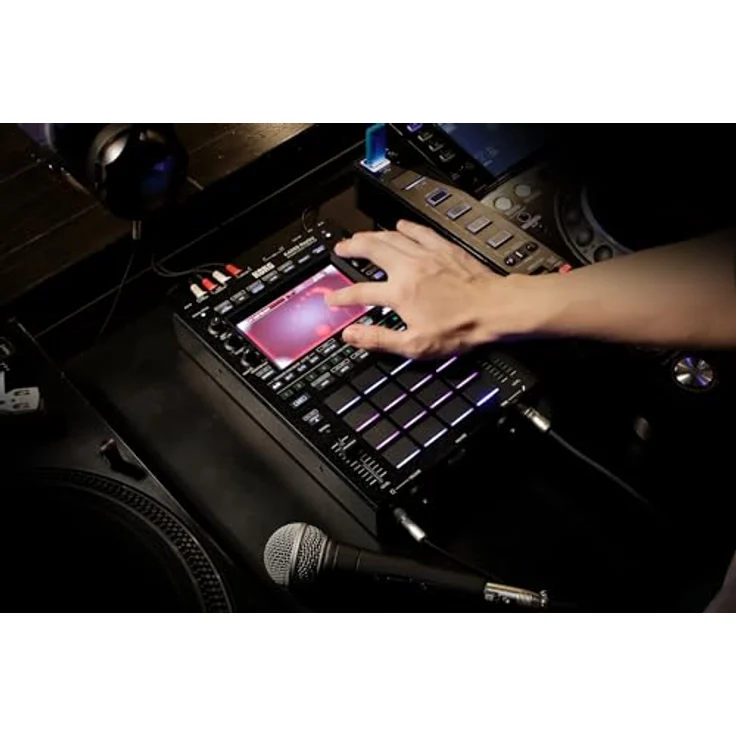 Korg Kaoss Replay, DJ Controller mit 128 Effekten, 16 anschlagdynamischen Pads und 5" OLED Touchdisplay – Bild 7