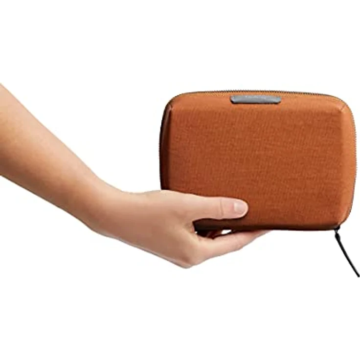 Bellroy Tech Kit Compact, Organizer für technische Zubehörteile mit elastischen Schlaufen und Taschen, Bronze – Bild 7