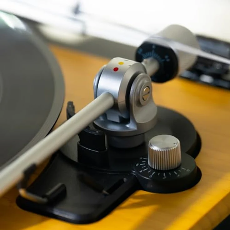 House of Marley Soul Rebel Plattenspieler Bluetooth, 3-Gang mit integrierten Lautsprechern, AT3600L-Tonabnehmer, LED-Beleuchtung und Vorverstärker aus nachhaltigen Materialien – Bild 2